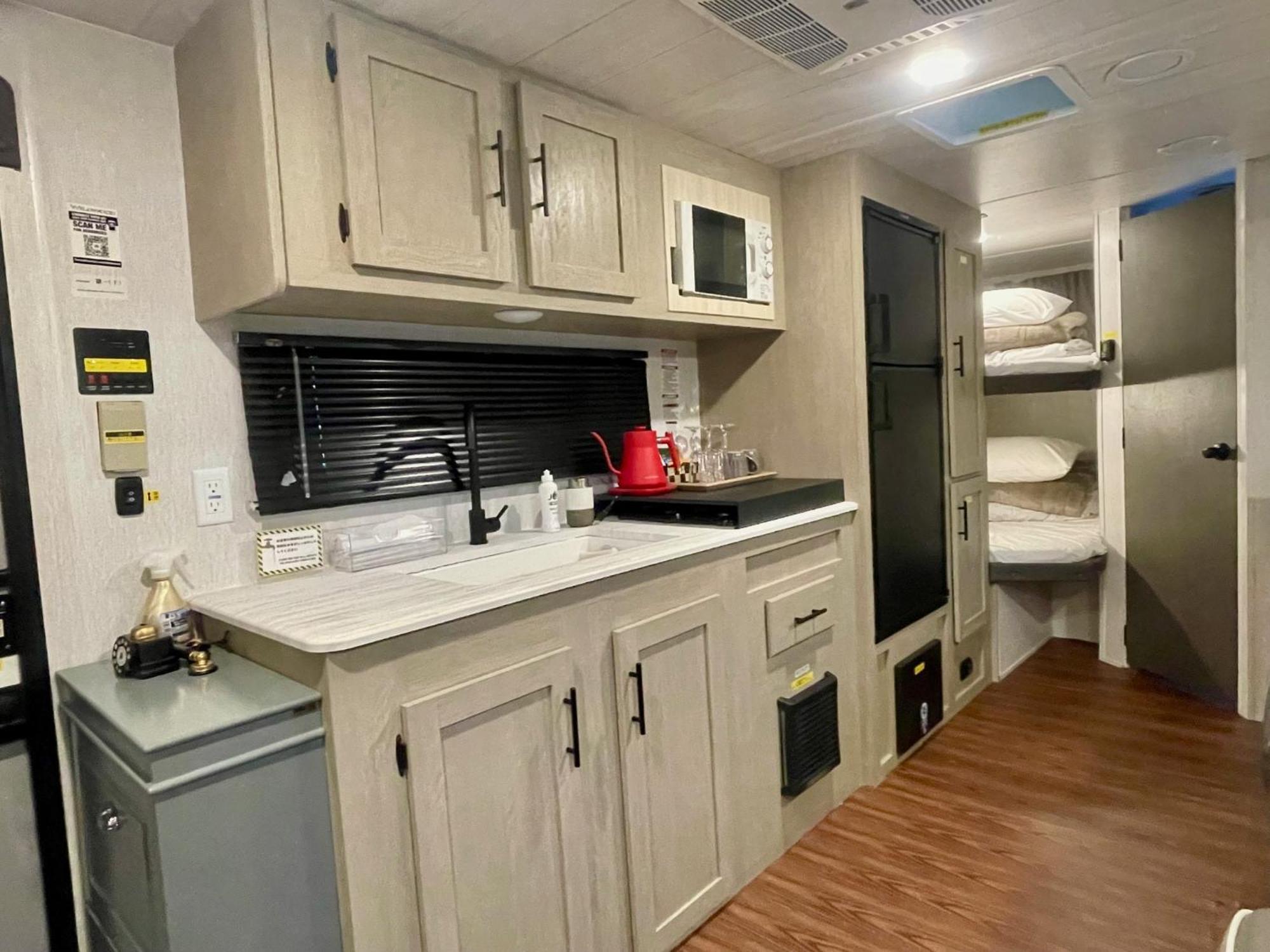 Gramercy Village 山中湖 Glamping &Sauna Yamanakako Extérieur photo